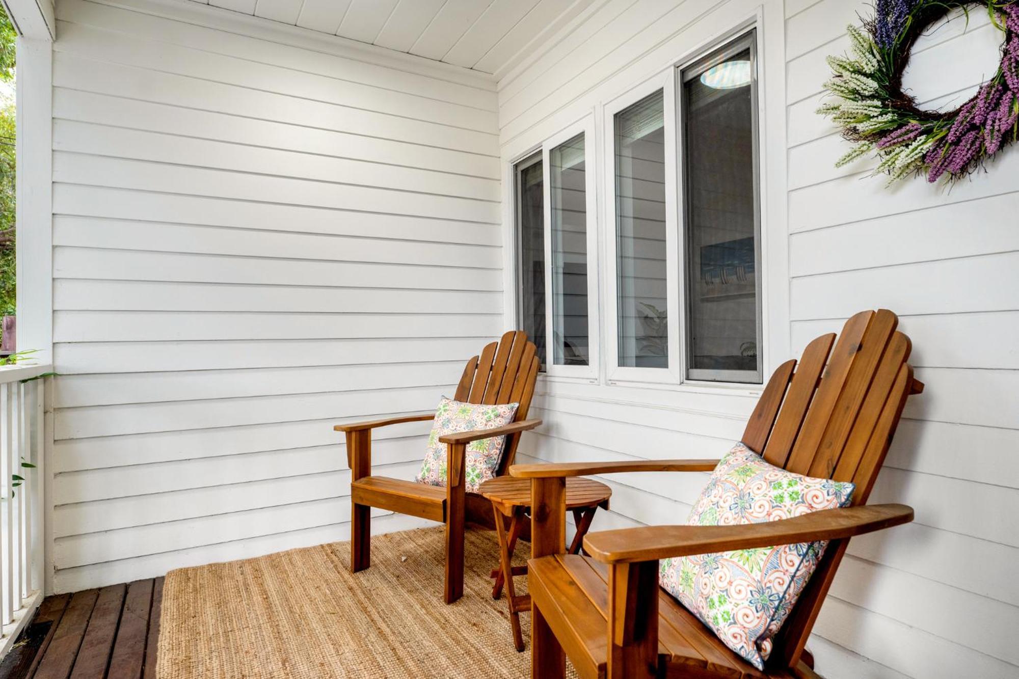 Retro Cottage, Hot Tub, Putting Green, Walk To All Thousand Oaks Exterior photo